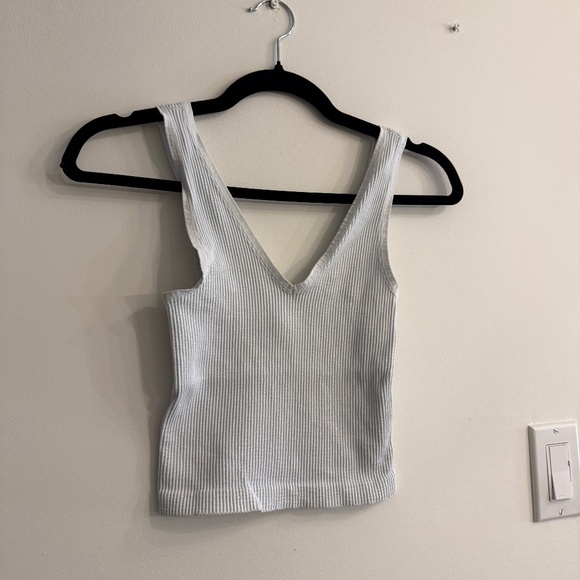 Cropped ribbed v-neck white tank  - Medium - Picture 1 of 6